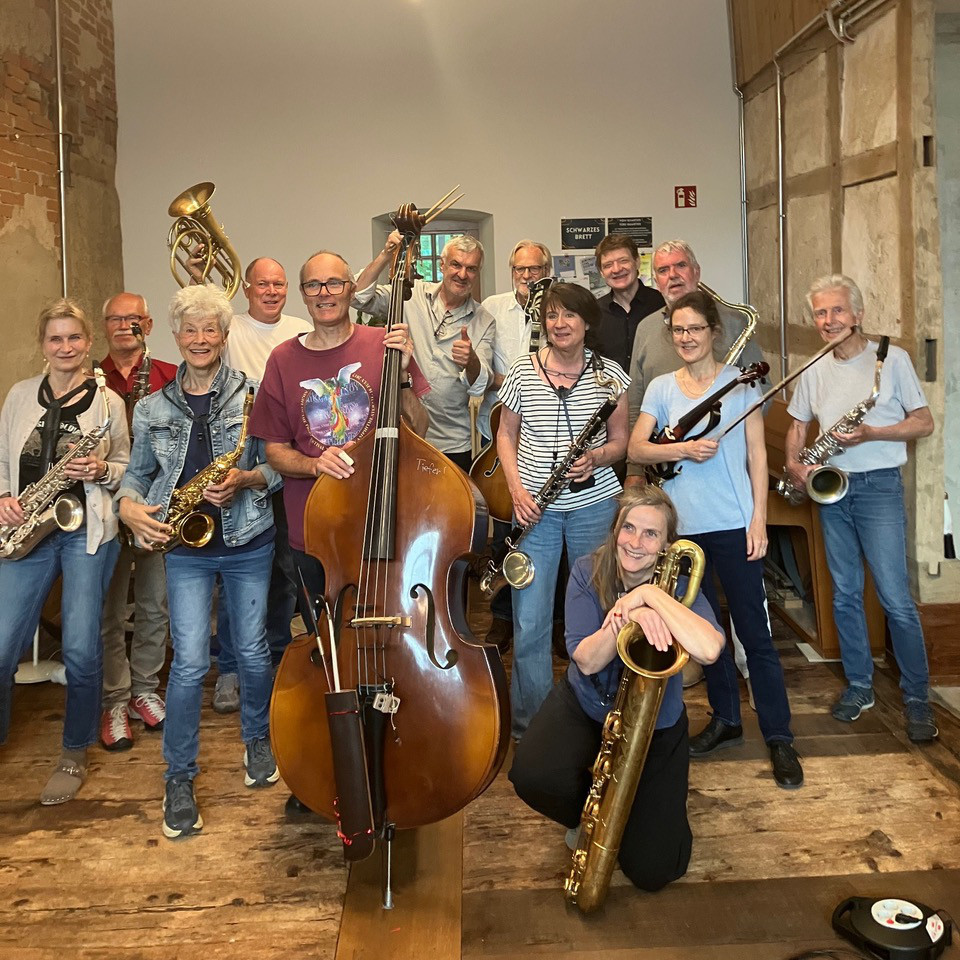 Abschlussfoto vom Play the Blues Live Workshop in Freiburg im Mai 2026